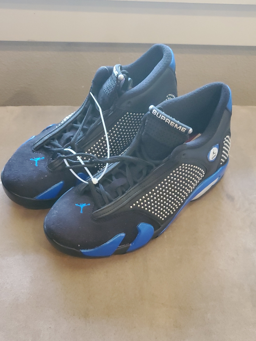Jordan 14 Supreme